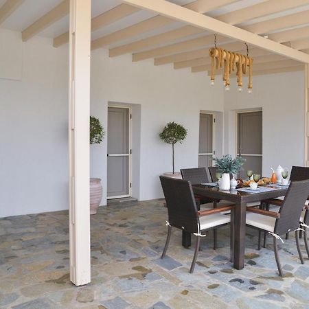 Traditional Villa Relax Zefiria Exterior photo