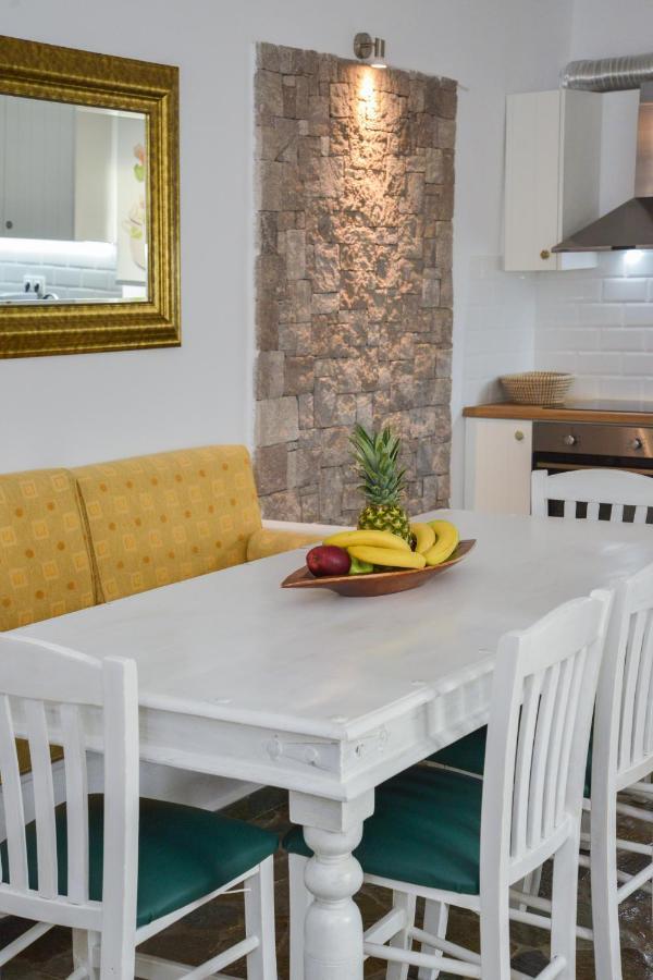 Traditional Villa Relax Zefiria Exterior photo